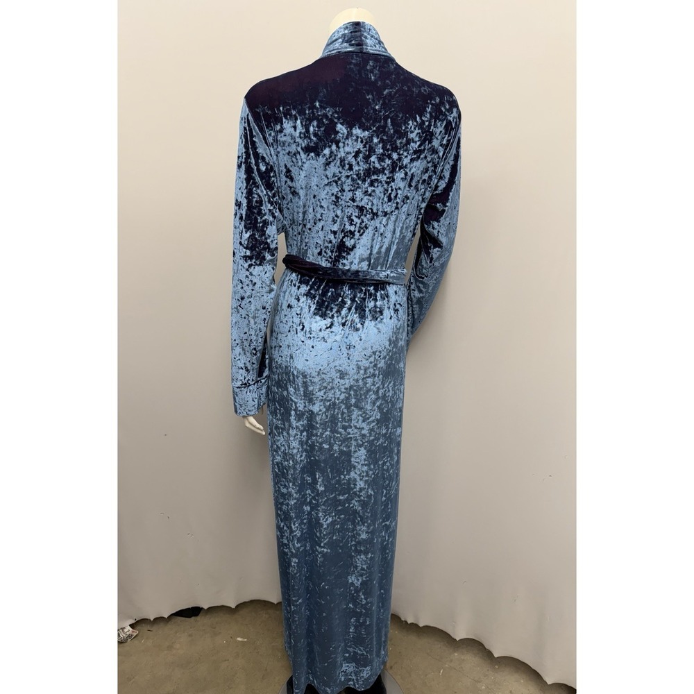 Vintage Fernando Sanchez Velvet Robe with Belt Blue & Wine Tones Size L Fits M - Picture 3 of 7